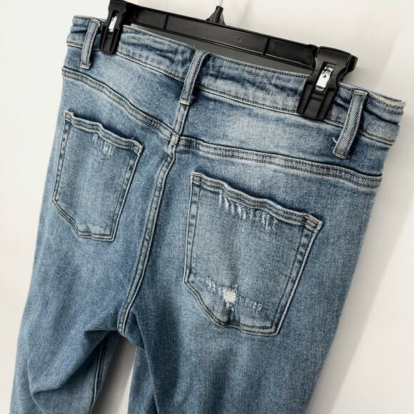 Vervet Women's Straight Leg Distressed Ripped Jeans Light Blue Wash Size 30 - Picture 7 of 11